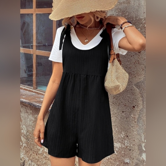 Women Summer Short Rompers Sleeveless Scoop Neck Tie Shoulder Romper Without Tee - Picture 4 of 5